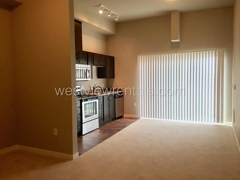 1010 Railroad Ave — Photo 313