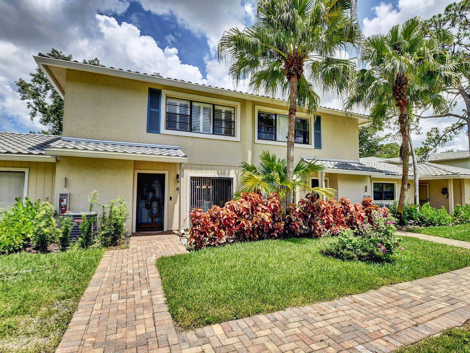 4 Westgate Ln APT B, Boynton Beach, FL 33436 | MLS #RX-10901298 | Zillow