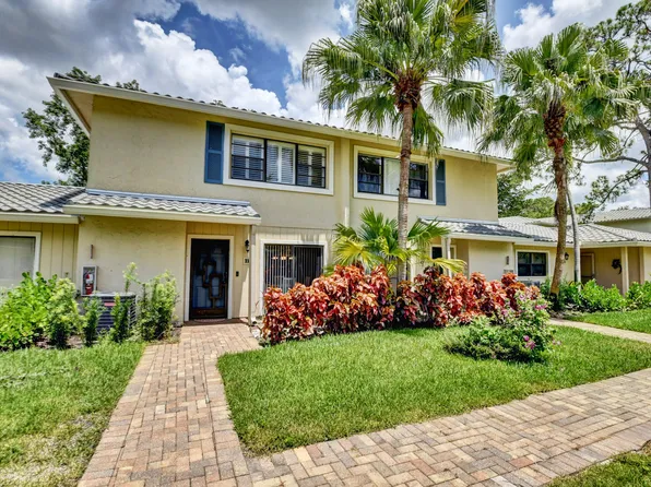 4 Westgate Lane #B, Boynton Beach, FL 33436