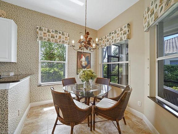 5th image of 699 Vistana Cir
