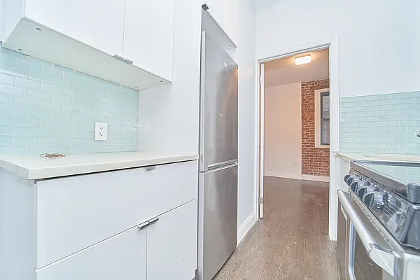 Rented by Living New York | media 12