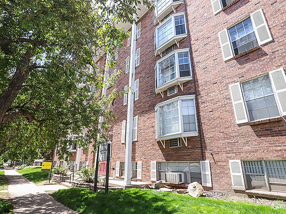 4th image of 1041 Ogden St #307