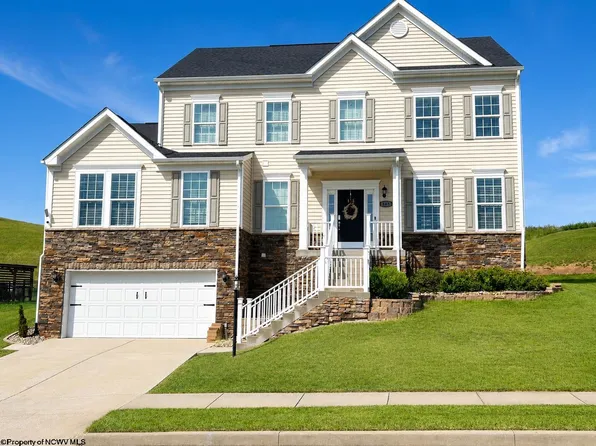 145 Kingston Dr, Bridgeport, WV 26330