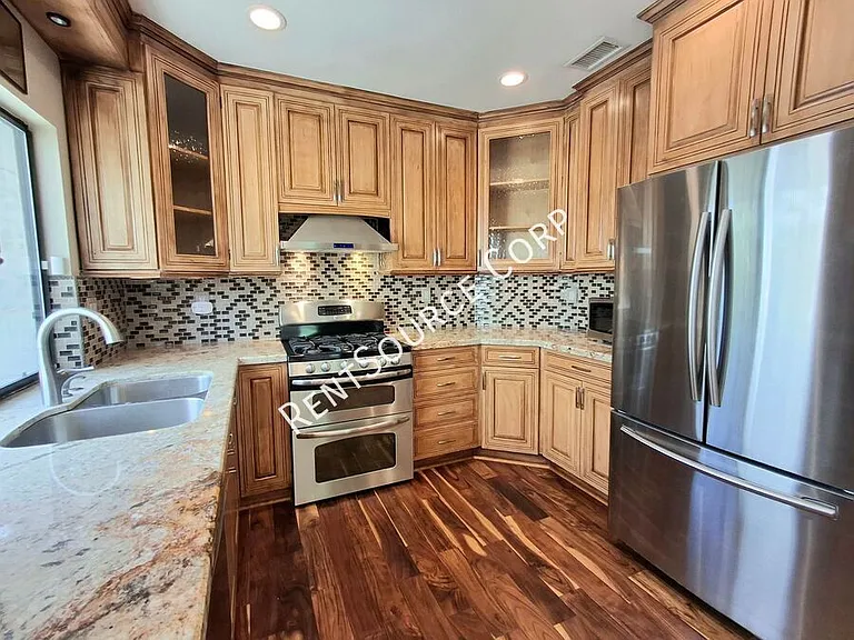 23902 Ranney House Ct — Photo 9