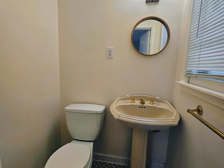 4762 Verne Rd — Photo 13