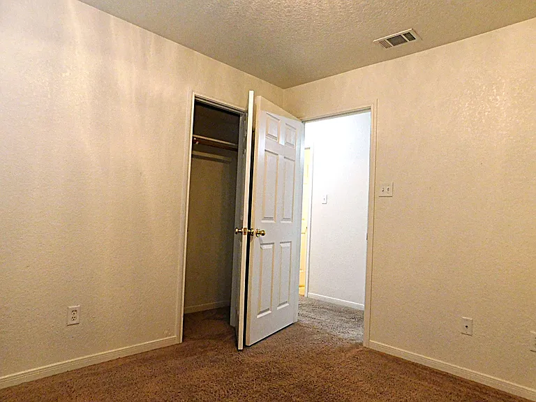 3305 Alicante Ct #A — Photo 16