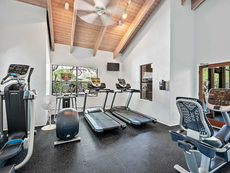 6655 N Canyon Crest Dr #2-ID1594714P — Photo 40