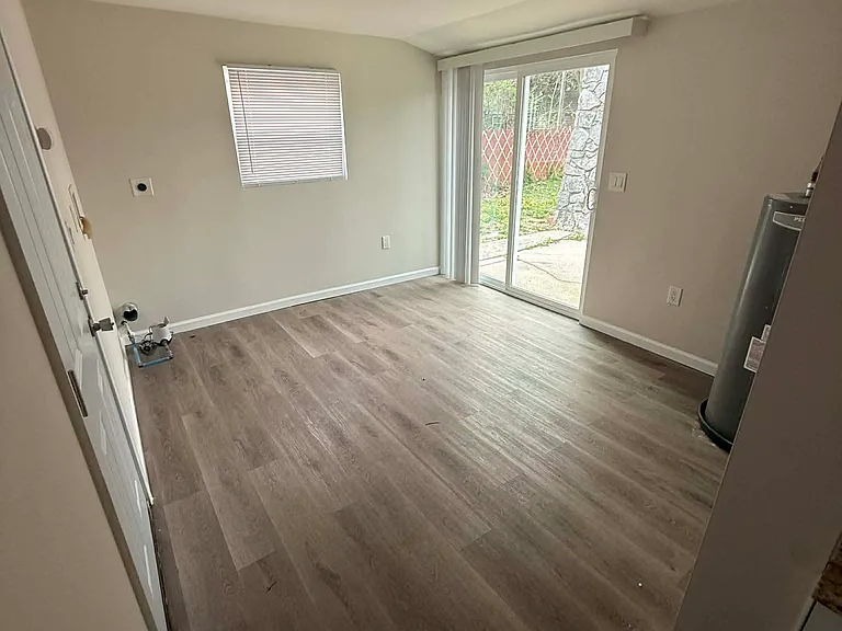 1767 Vancouver Dr — Photo 9