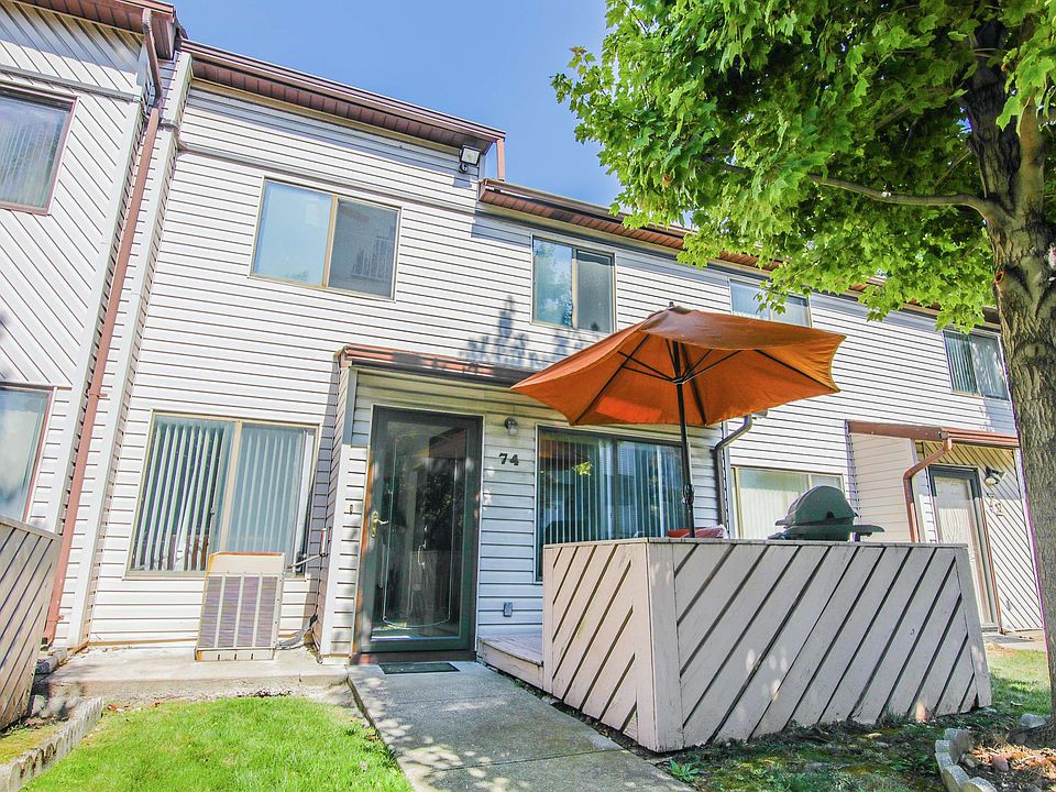 1st image of 74 Wolkoff Ln #63