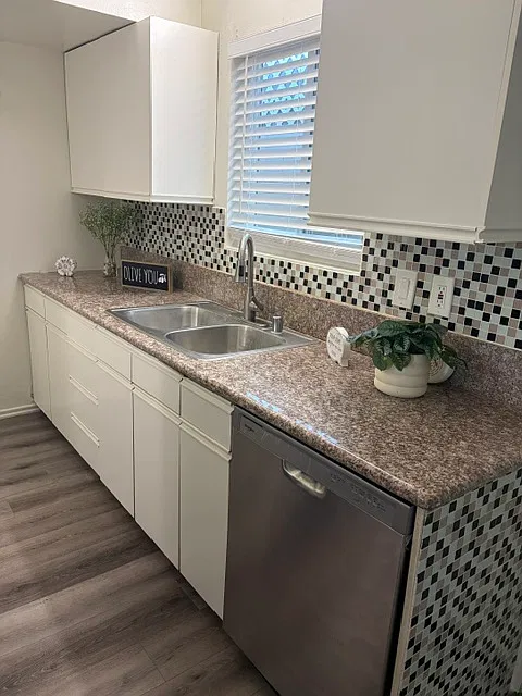 37111 Cathedral Canyon Dr — Photo 3