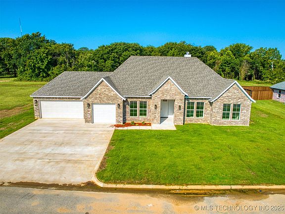 2nd image of 134 Rancho Sol