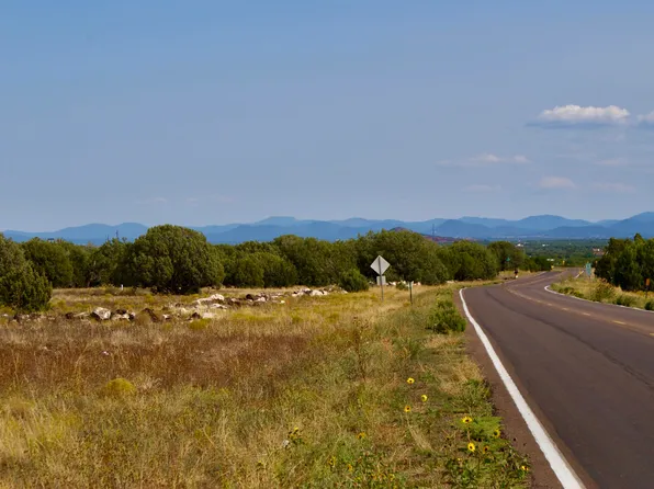 8016 White Mountain Lake Rd, Show Low, AZ 85901
