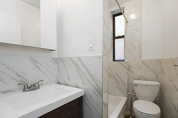 Rented by OGI Management | media 15