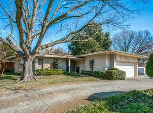 938 Blue Lake Cir, Richardson, TX 75080