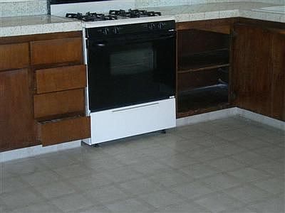 2nd image of 6567 Hitchcock Way