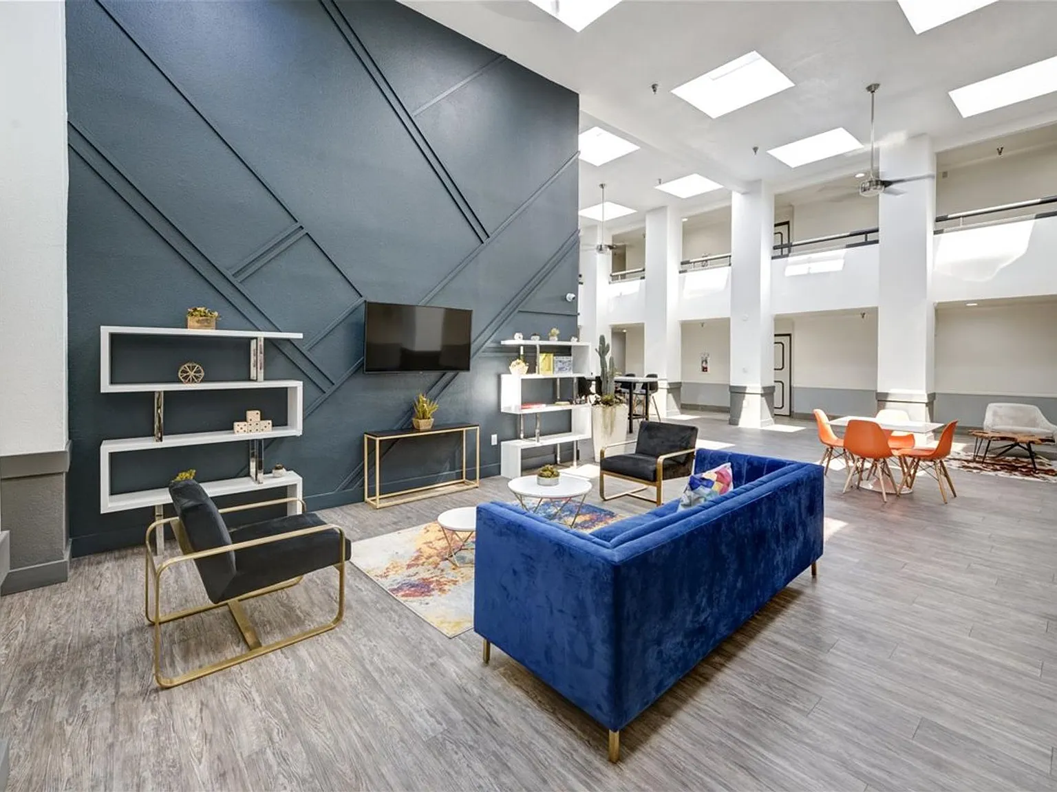 Artists Village Apartments — Photo 4
