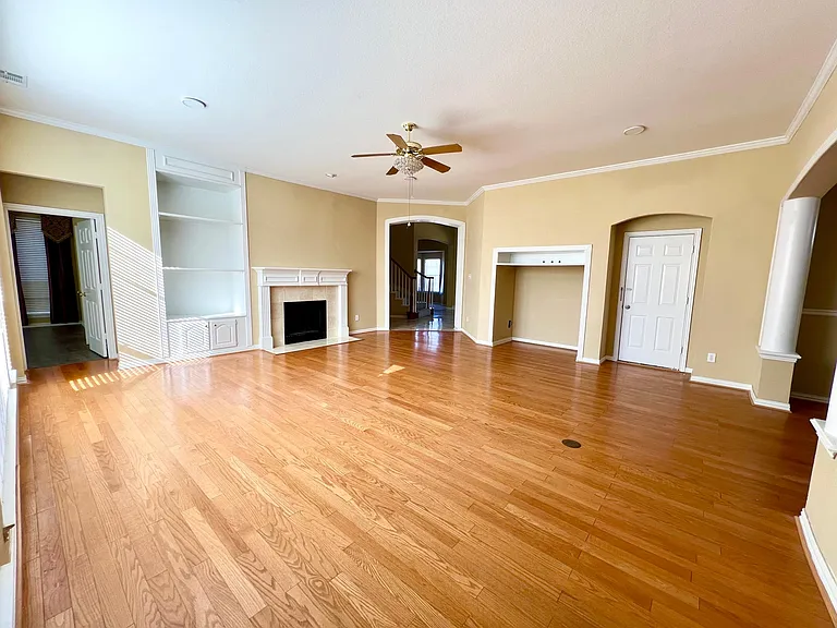 525 Salisbury Dr — Photo 10