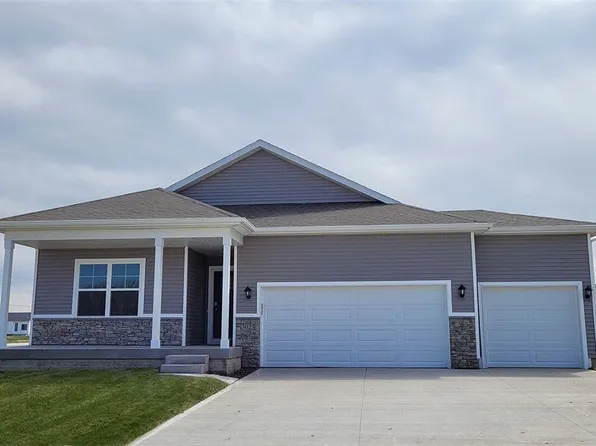3225 Lakeview Dr, Altoona, IA 50009