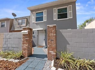 10016 Oak Hill Dr, Temple Terrace, FL 33617