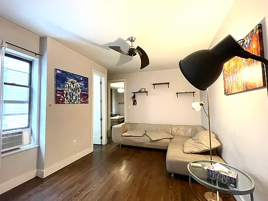 Rented by Elite NY Holdings | media 5