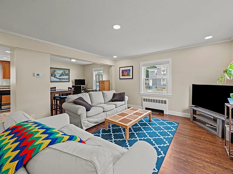197 Lowell St #1 — Photo 3