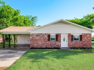 500 Pecan Ct, Rhome, TX 76078