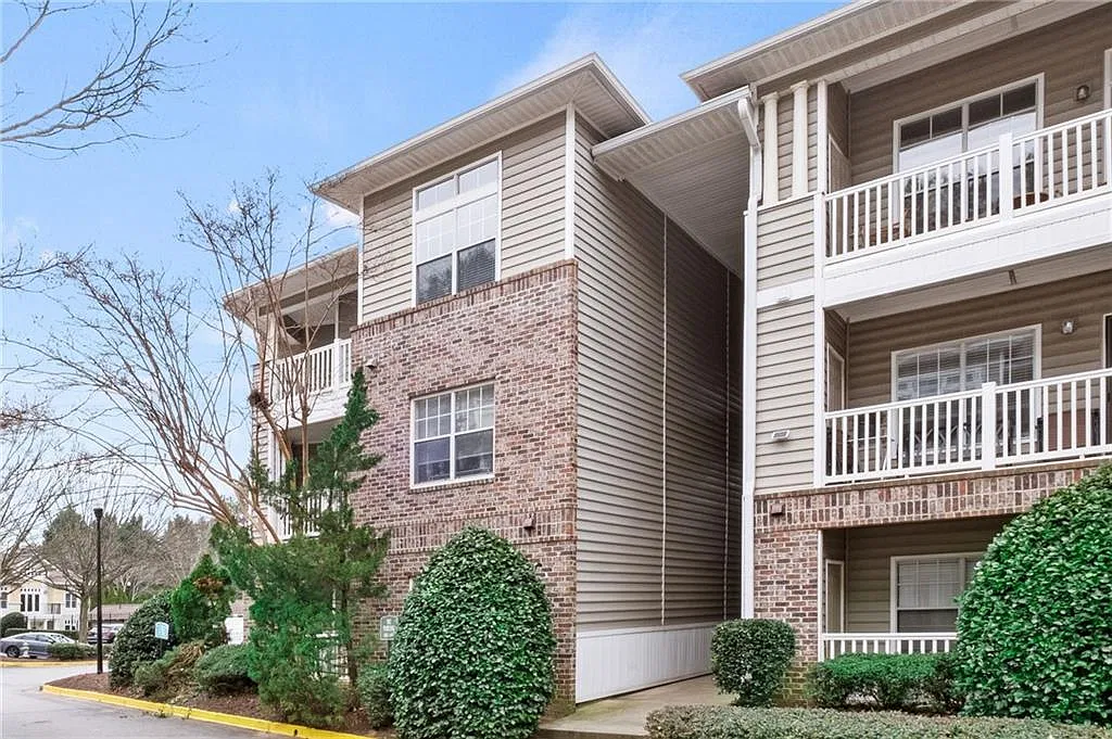 2 bed, 2.0 bath, 1224 sqft, $2,250 — Photo 4