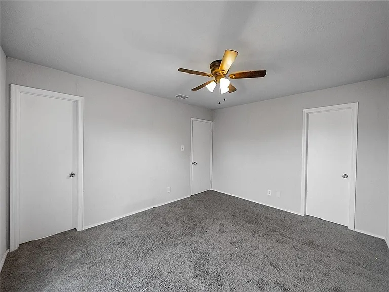 28 Brewster Ct — Photo 65