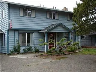517 Point Brown Ave SW photo 1