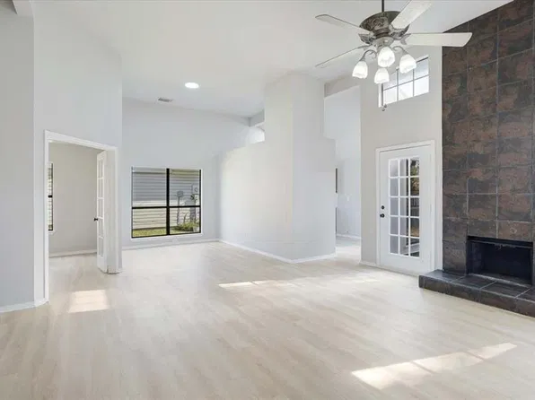4237 Ireland Dr, The Colony, TX 75056