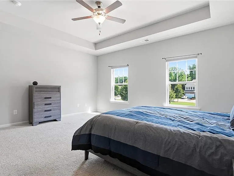 2639 Bloom Cir — Photo 16