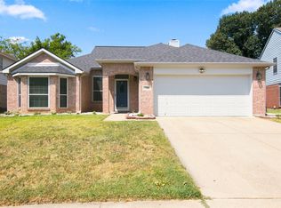 7105 Isle Royale Dr, Fort Worth, TX 76137