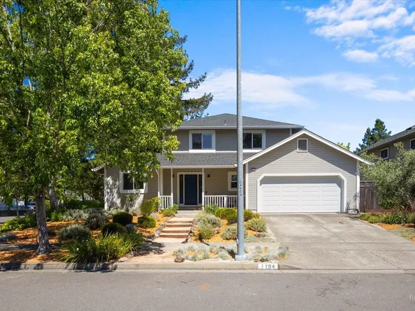 1194 Halyard Drive, Santa Rosa, CA 95401