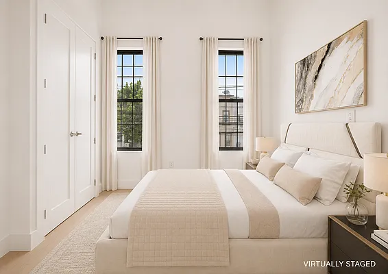 Bedroom, photo 1