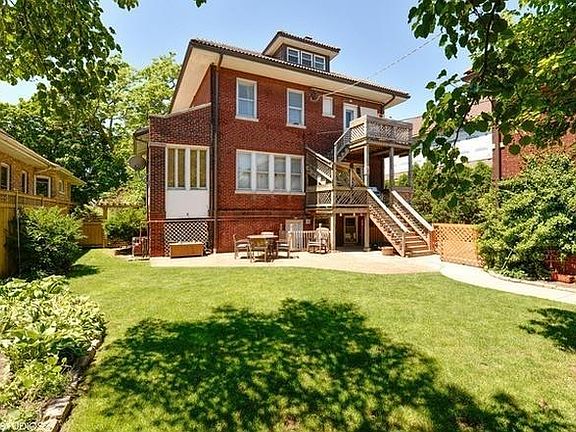 2nd image of 4137 N Dickinson Ave #2FB