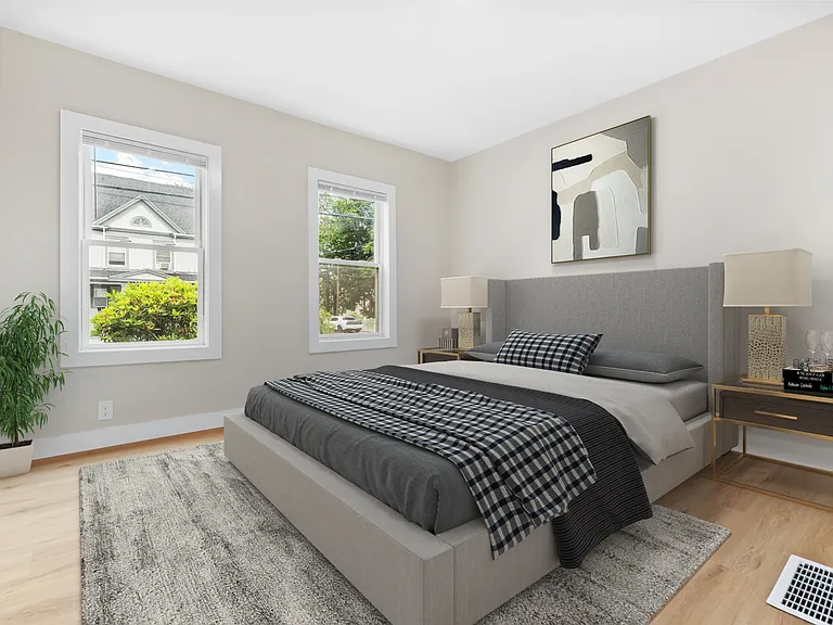 54 Cedar St #1 — Photo 4
