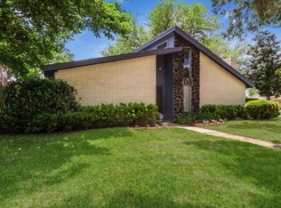 402 S Travis St, Deer Park, TX 77536