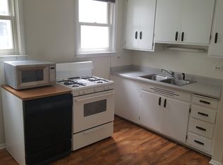 1432 W Henderson St APT 3, Chicago, IL 60657