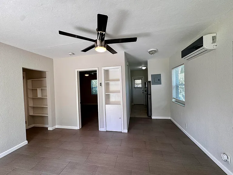 625 NE 14th Ave #1 — Photo 7