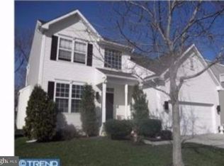 11 Point Rd, Turnersville, NJ 08012