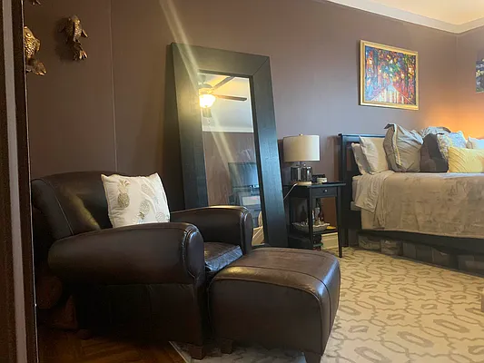 Rented by Yup Realty LLC | media 37