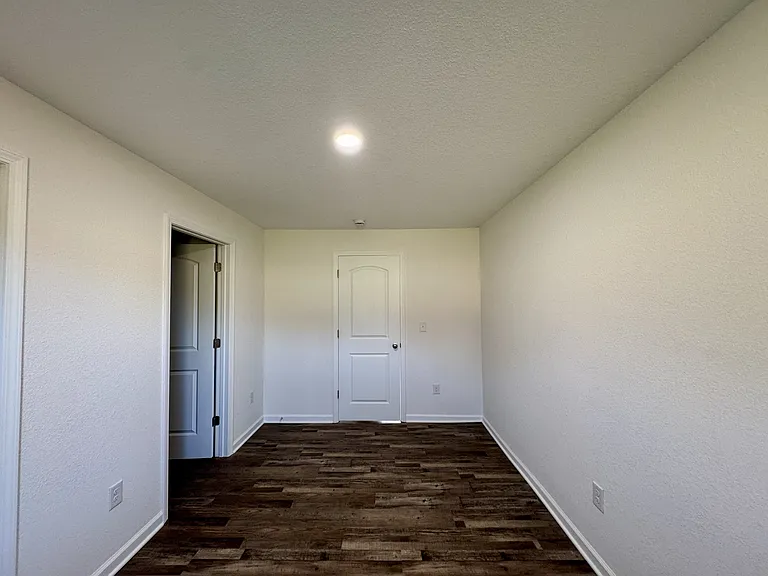 6173 Unitia Rd — Photo 7