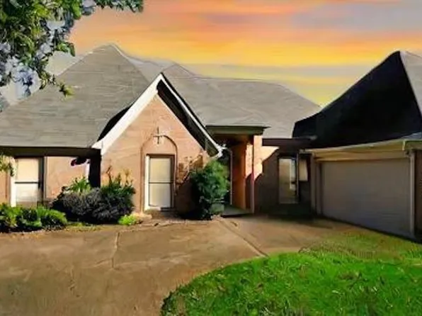 8942 Bridlewood Ln, Cordova, TN 38016