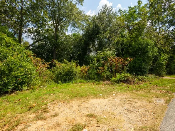 2006 3rd Ave, Phenix City, AL 36867