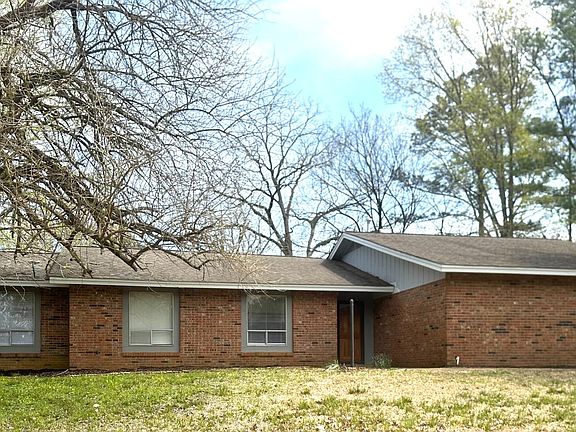 2nd image of 208 Hiwassee Dr