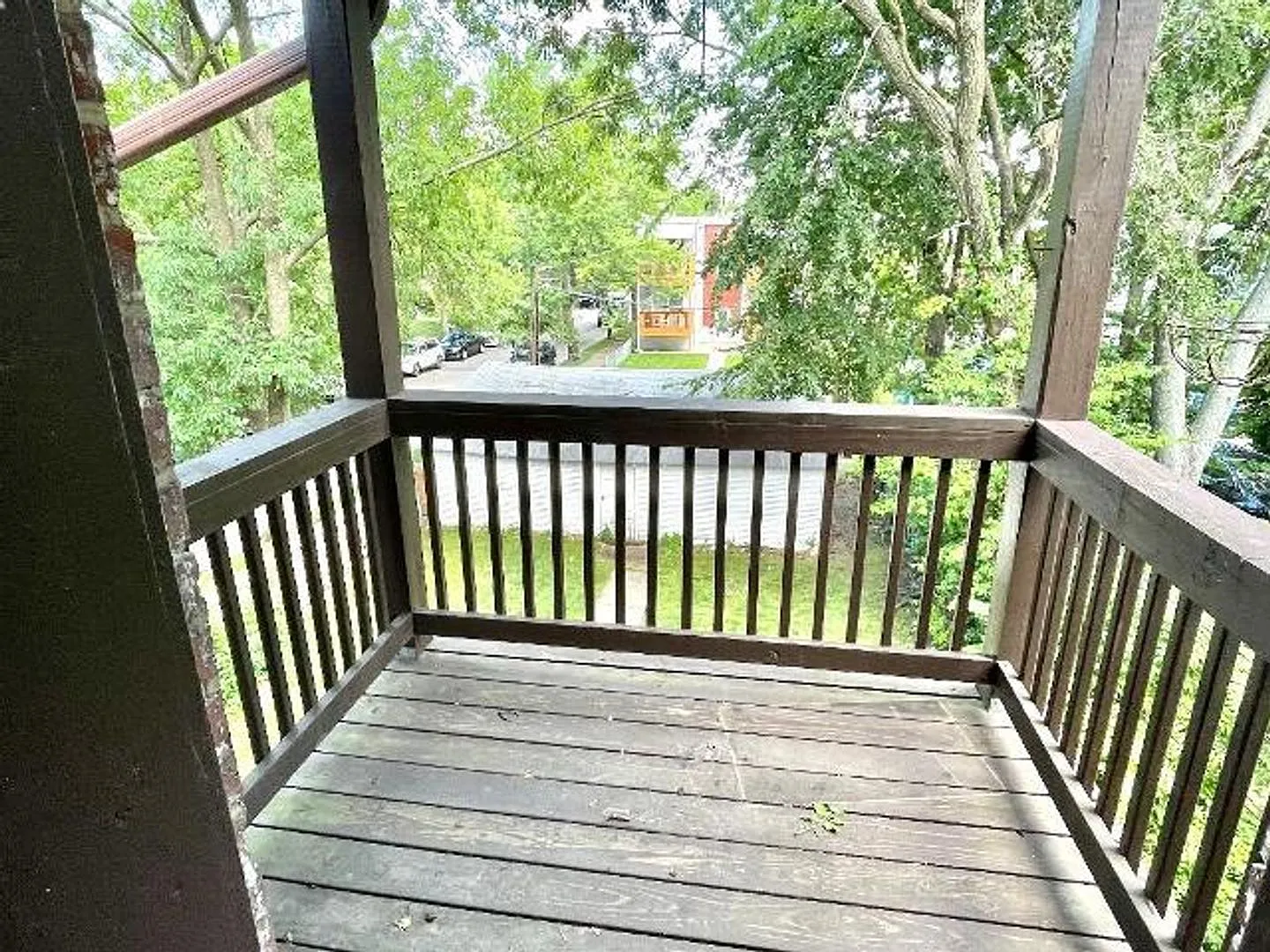 Apartment for Rent in the Southwest Gardens Area — Photo 2