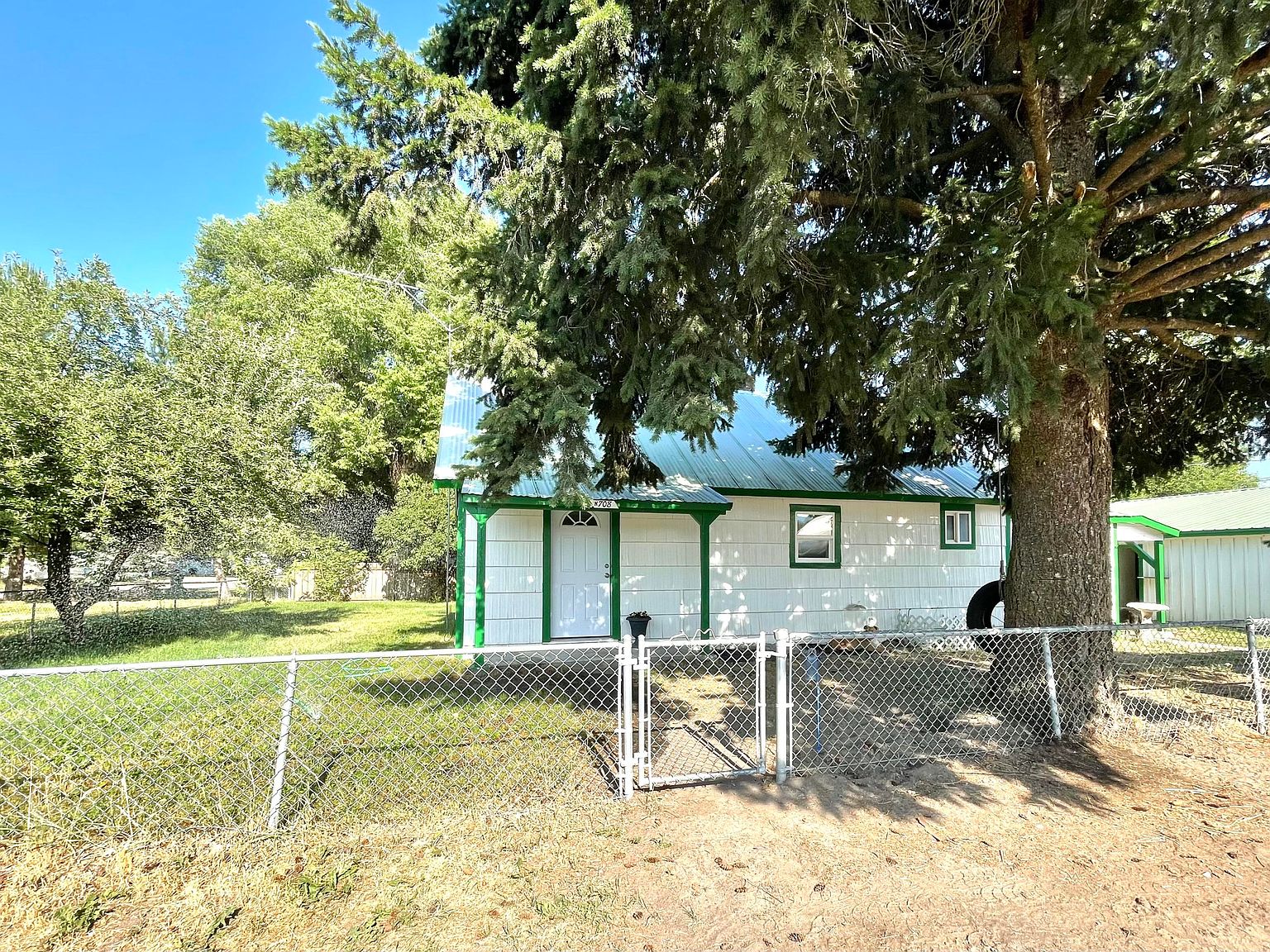 708 N 3rd St W, Chewelah, WA 99109 Zillow