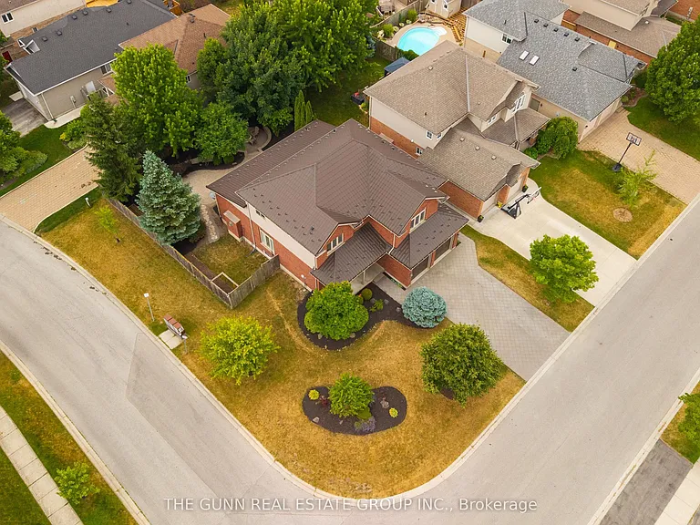 1401 Birchwood Dr — Photo 6