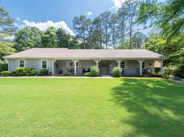 515 Houze Way, Roswell, GA 30076