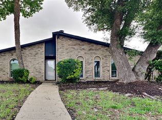 5722 Kerry Ln, Garland, TX 75043